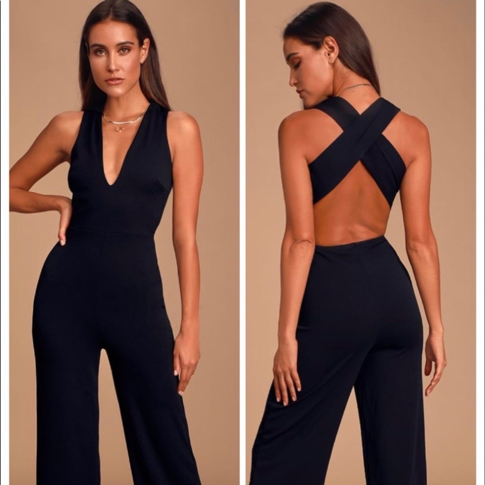 Lulus Open Back Backless Plunge Jumpsuit Small